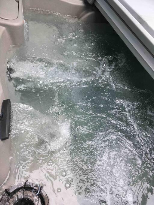 Вилла Caddy Corner Has A Hot Tub Just Outside Of Town Френч-Лик Экстерьер фото